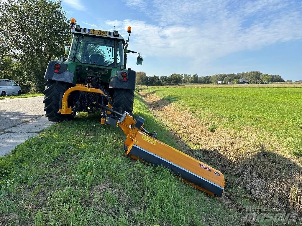 Ferri ZMTE 2000 PRO جزازات وأغطية المراعي
