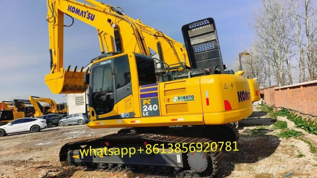 Komatsu PC 240-8 حفارات زحافة