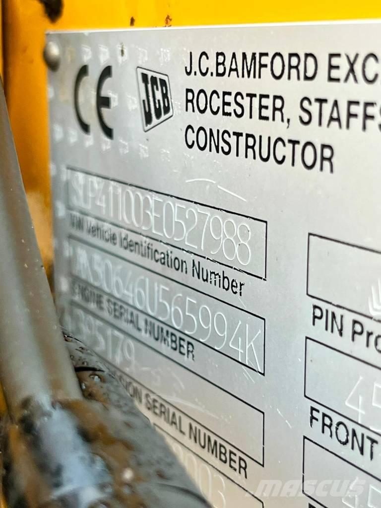 JCB 411 HT لوادر بعجل