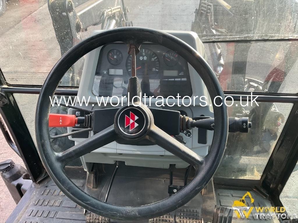 Massey Ferguson 5455 الجرارات