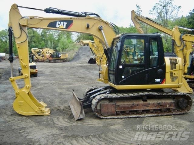 CAT 311 F حفارات زحافة