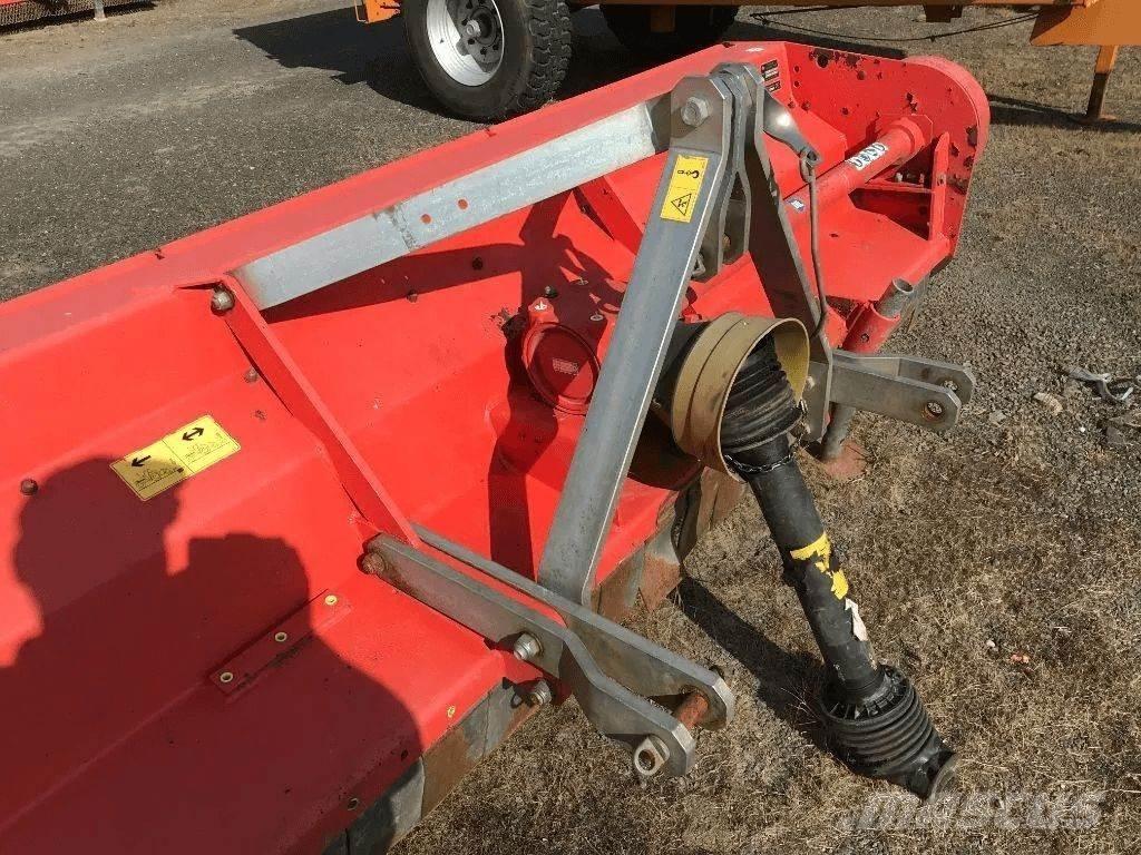 Kuhn RM 280 جراشات