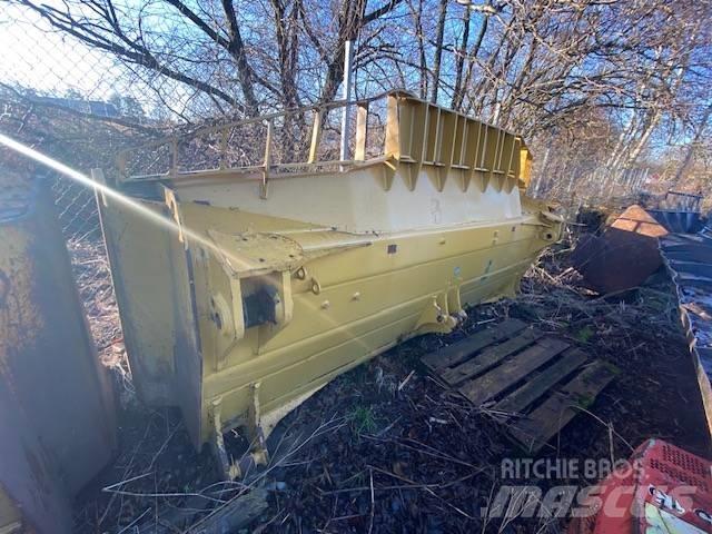 CAT D7E  U-blade, new نصول