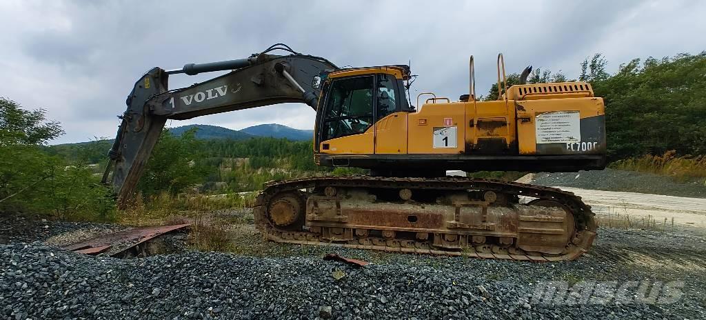 Volvo EC 700 C L حفارات زحافة