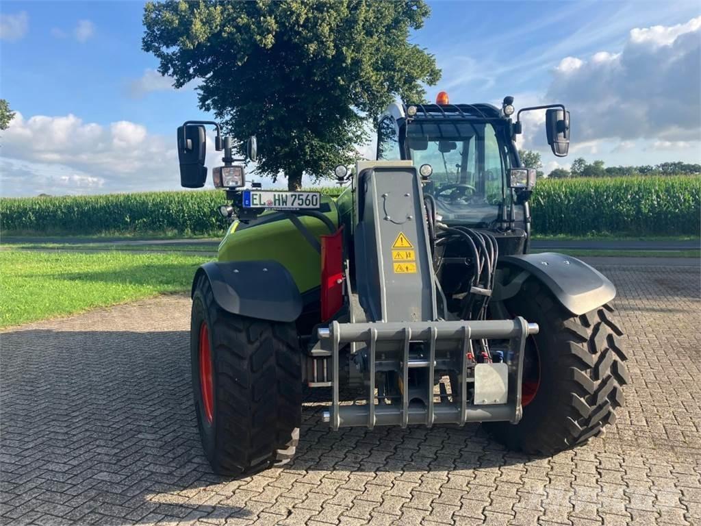 CLAAS Scorpion 756 مناولات متداخلة