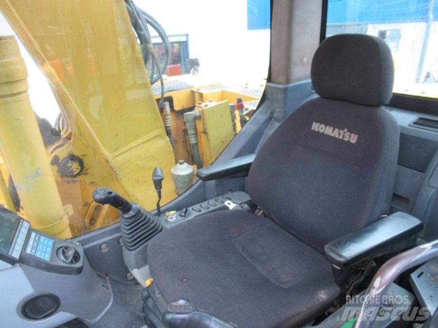 Komatsu PC138 US-8 حفارات زحافة