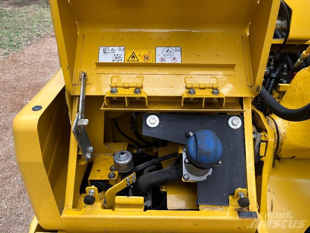 Komatsu PC 170 LC-11 حفارات زحافة