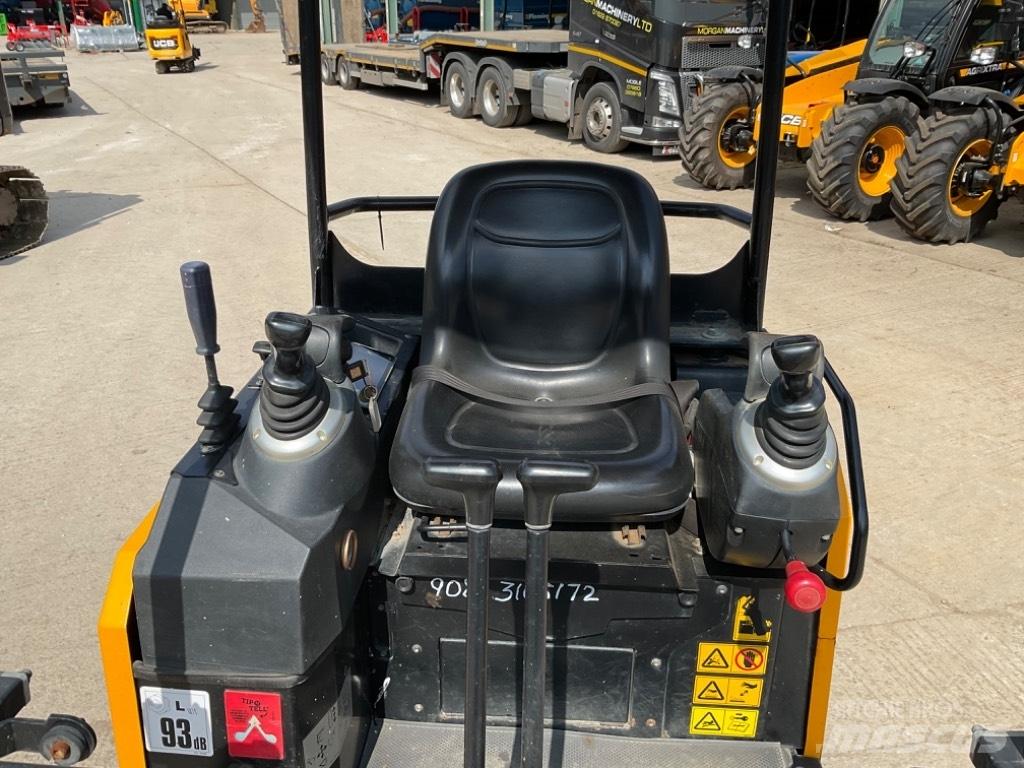 JCB 15 C-1 حفارات صغيرة أقل من 7 طن (حفارات صغيرة)