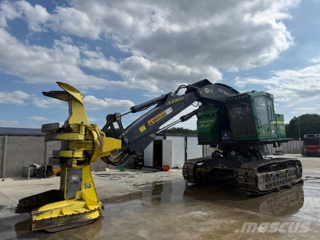 John Deere 859M قاطعات وجامعات الأشجار
