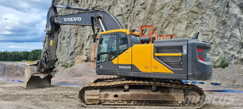 Volvo EC 300 EL حفارات زحافة