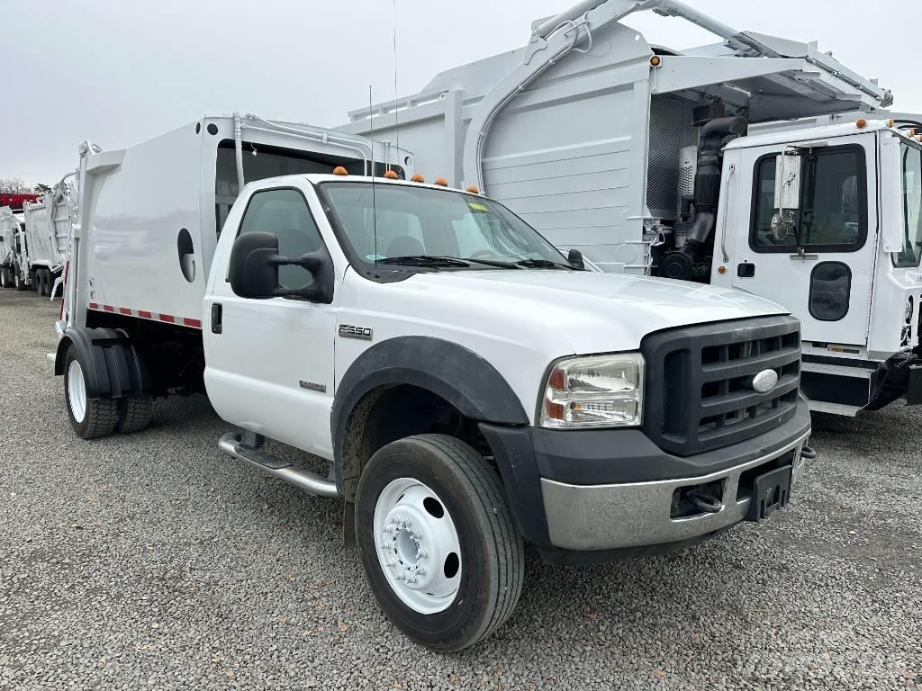 Ford F550 شاحنات المخلفات