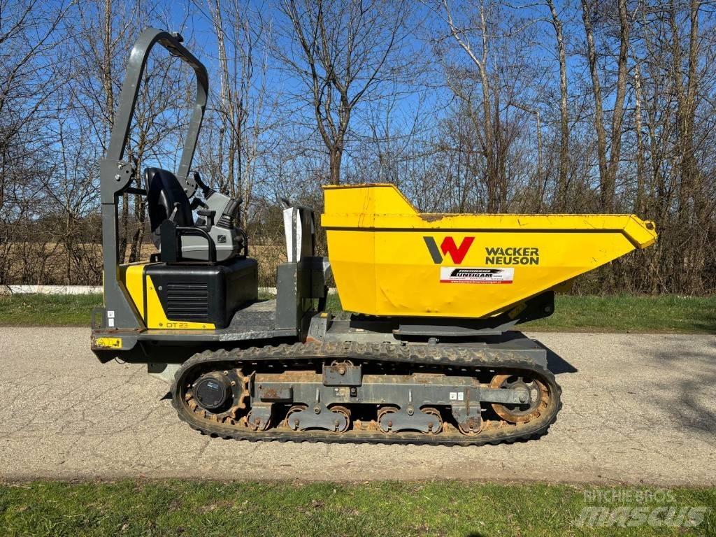 Wacker Neuson DT 23 عربات نقل قلابة مجنزرة