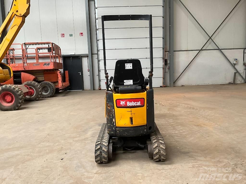 Bobcat E 08 حفارات صغيرة أقل من 7 طن (حفارات صغيرة)