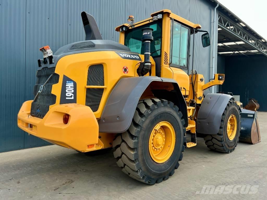 Volvo L90H لوادر بعجل