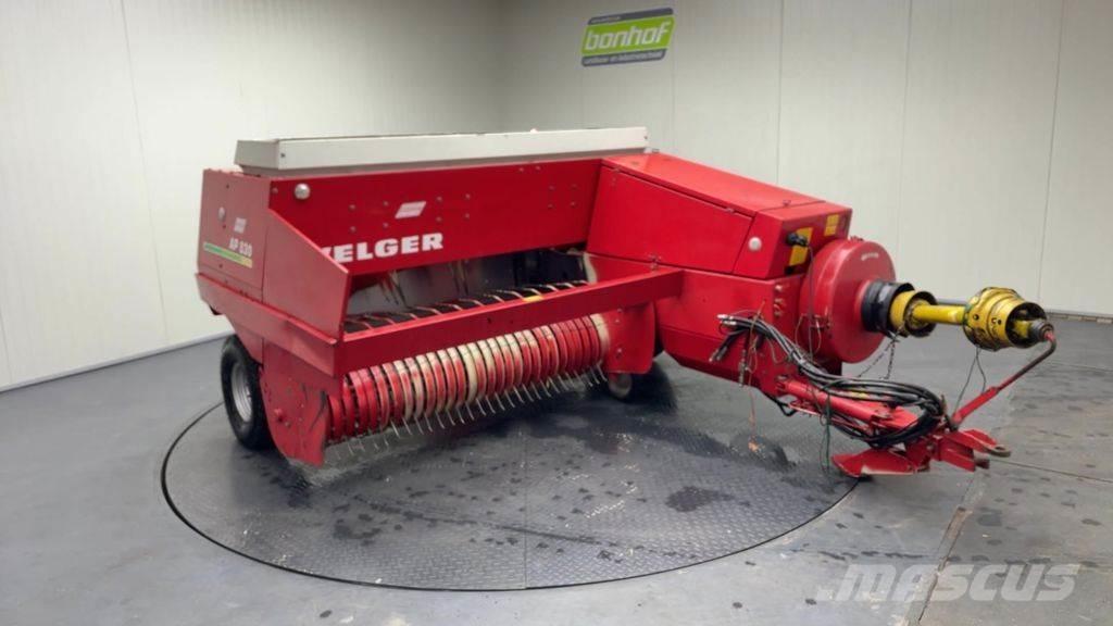 Welger AP 830 محزمات مربعة