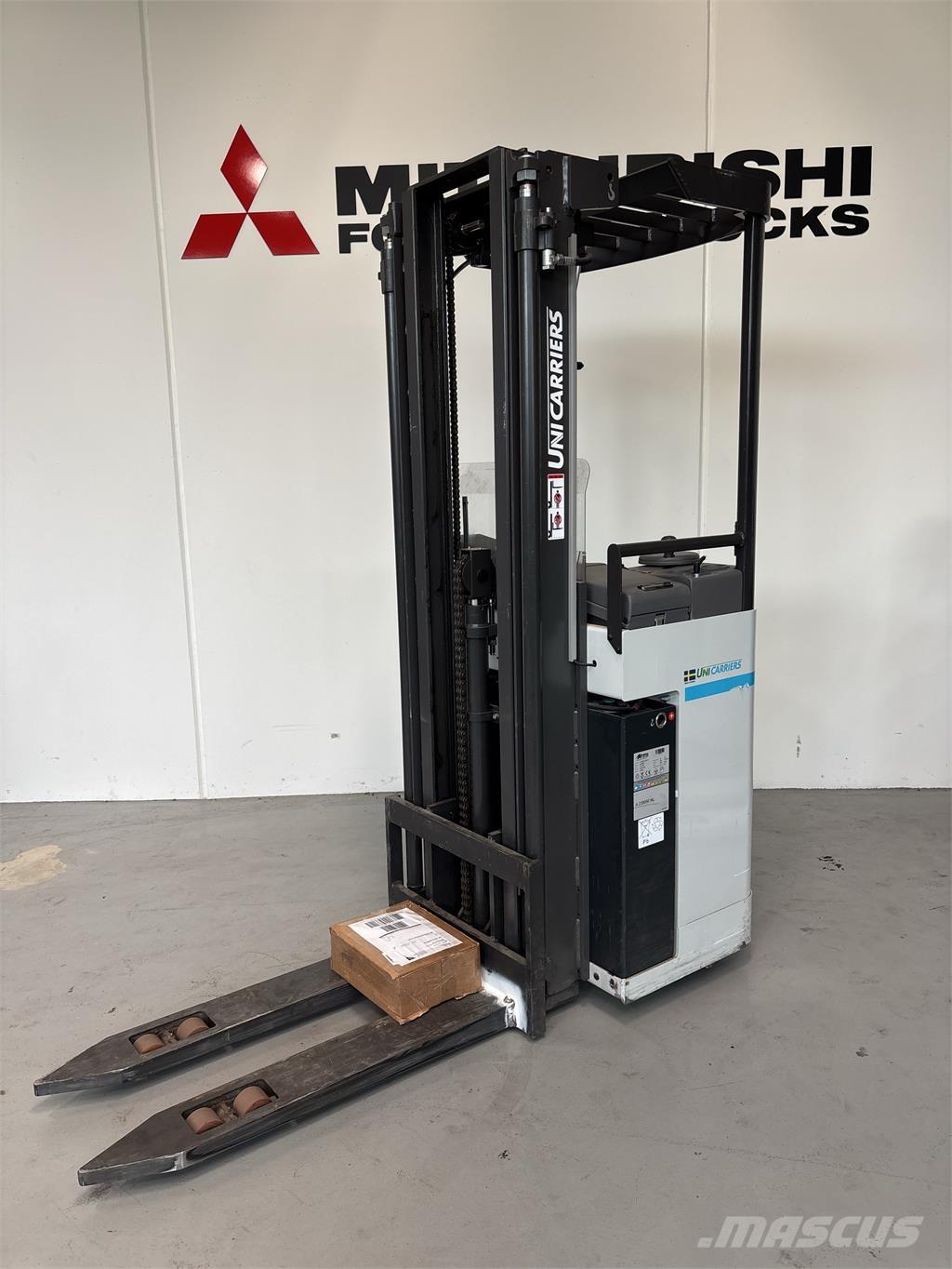 Atlet A160 شاحنات مناولة ذاتية الدفع