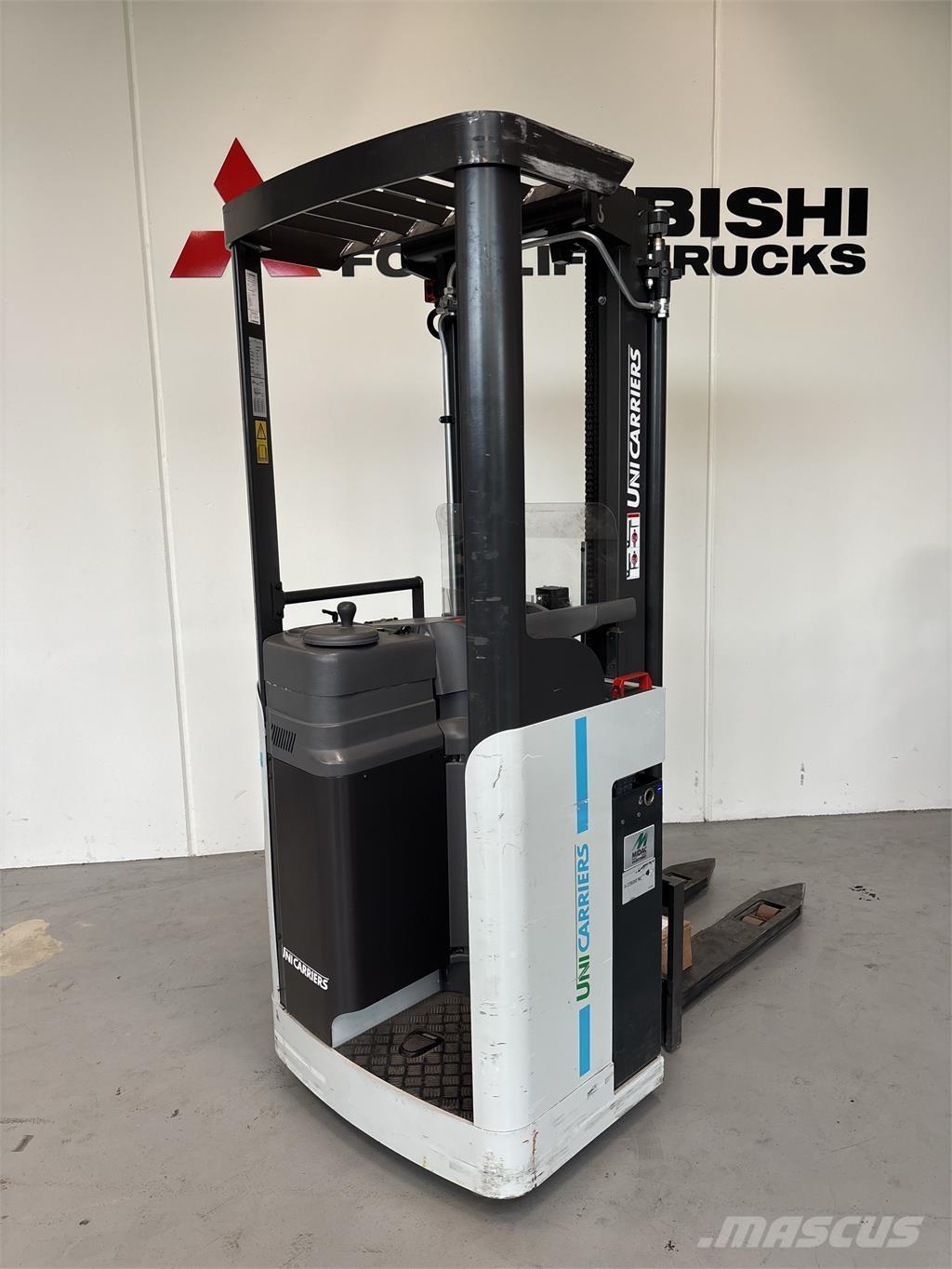 Atlet A160 شاحنات مناولة ذاتية الدفع