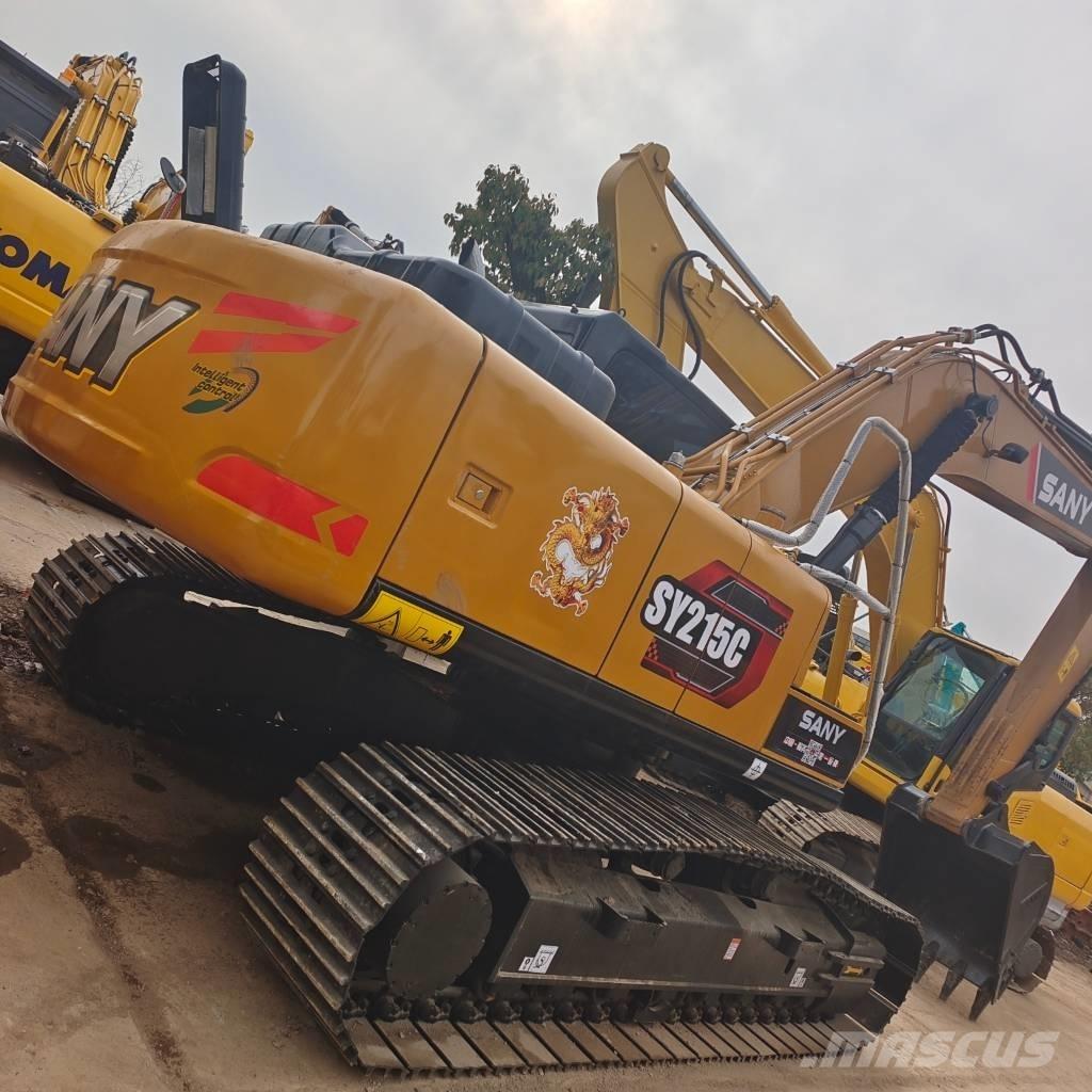 Sany SY 215 C حفارات زحافة