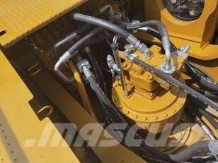 CAT 336 D حفارات زحافة