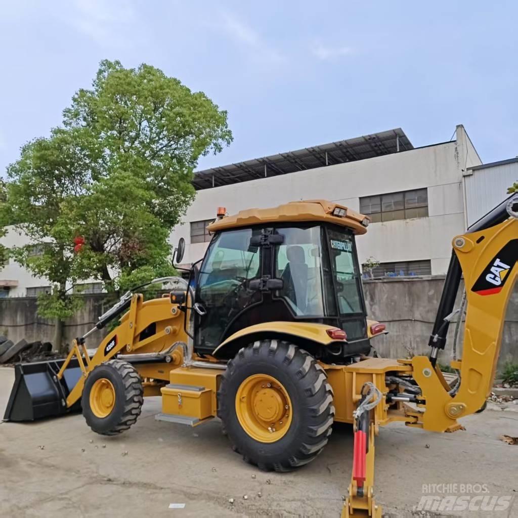 CAT 420 F لوادر ذات جرافات عكسية