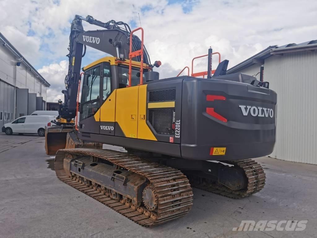 Volvo EC 220 EL حفارات زحافة