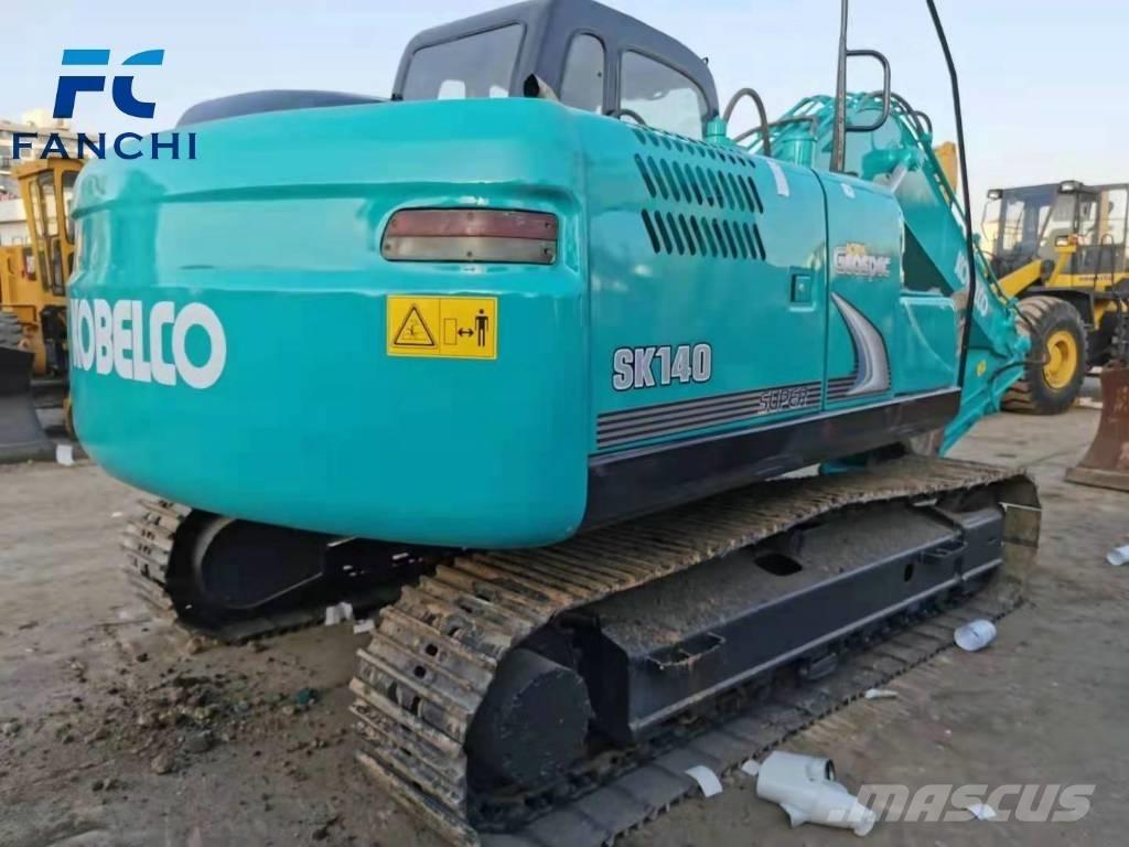Kobelco 140 LC حفارات زحافة