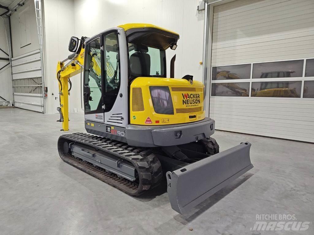 Wacker Neuson ET90 حفارات زحافة