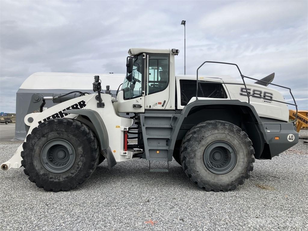 Liebherr L586 Xpower لوادر بعجل