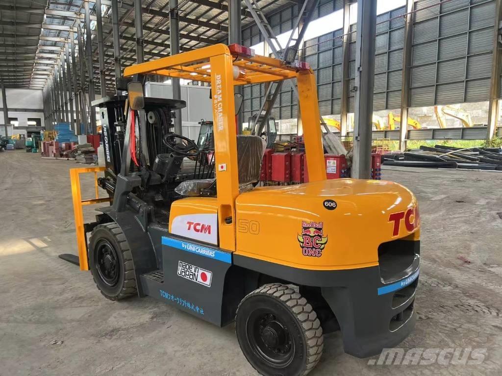 TCM 5t شاحنات الديزل