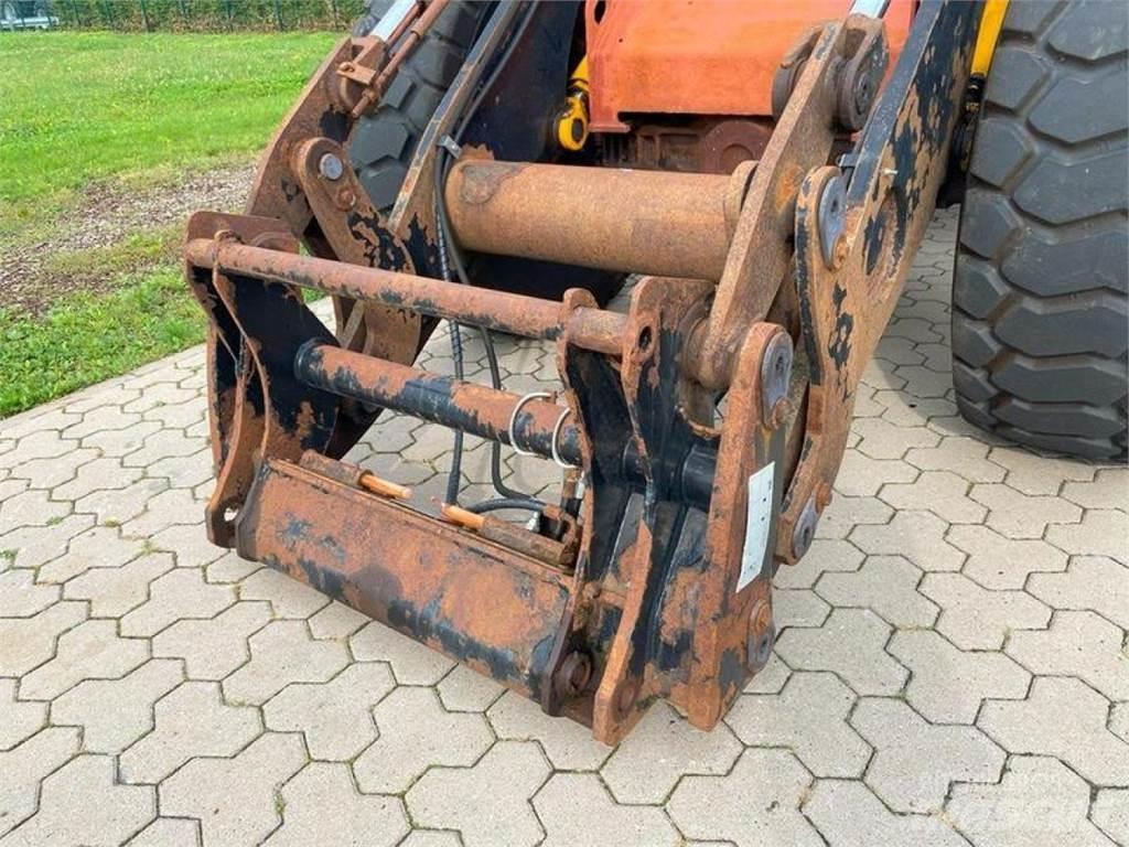 JCB 426E AGRI HT لوادر بعجل