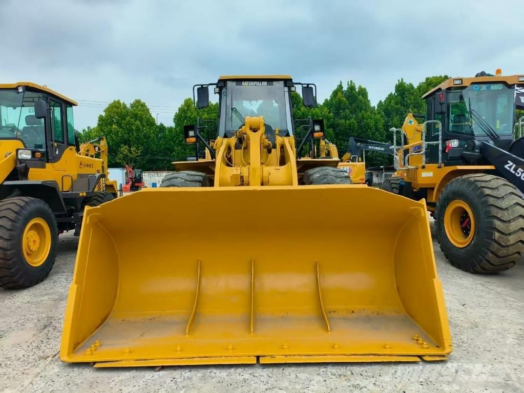 CAT 966 H لوادر بعجل
