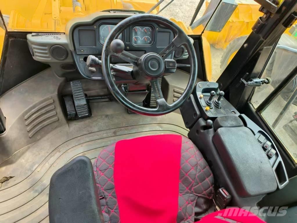 CAT 966 H لوادر بعجل