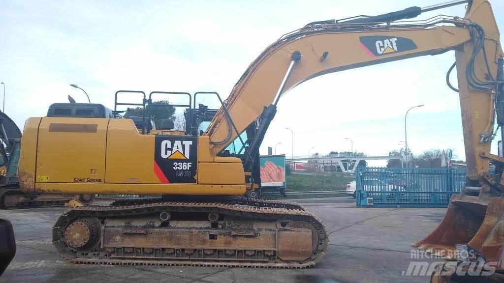 CAT 336FLNXE حفارات زحافة