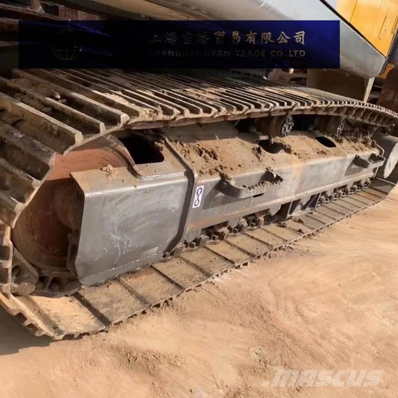 Volvo EC 200 حفارات زحافة