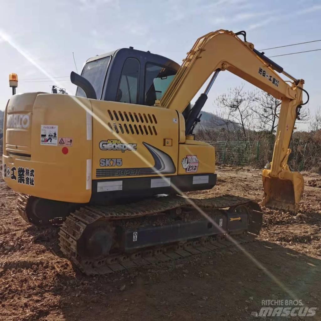 Kobelco SK75-8 حفارات وسط 7 طن - 12 طن