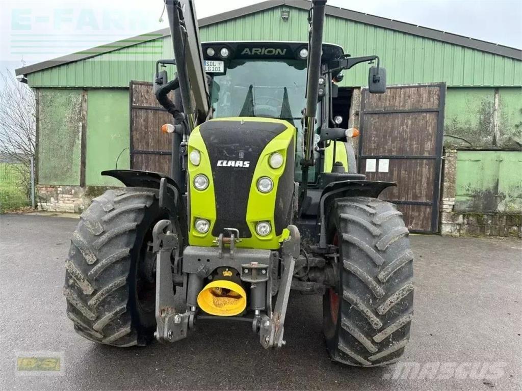 CLAAS arion 620 الجرارات