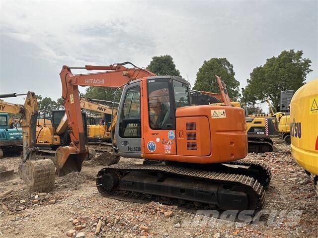 Hitachi ZX138 حفارات زحافة