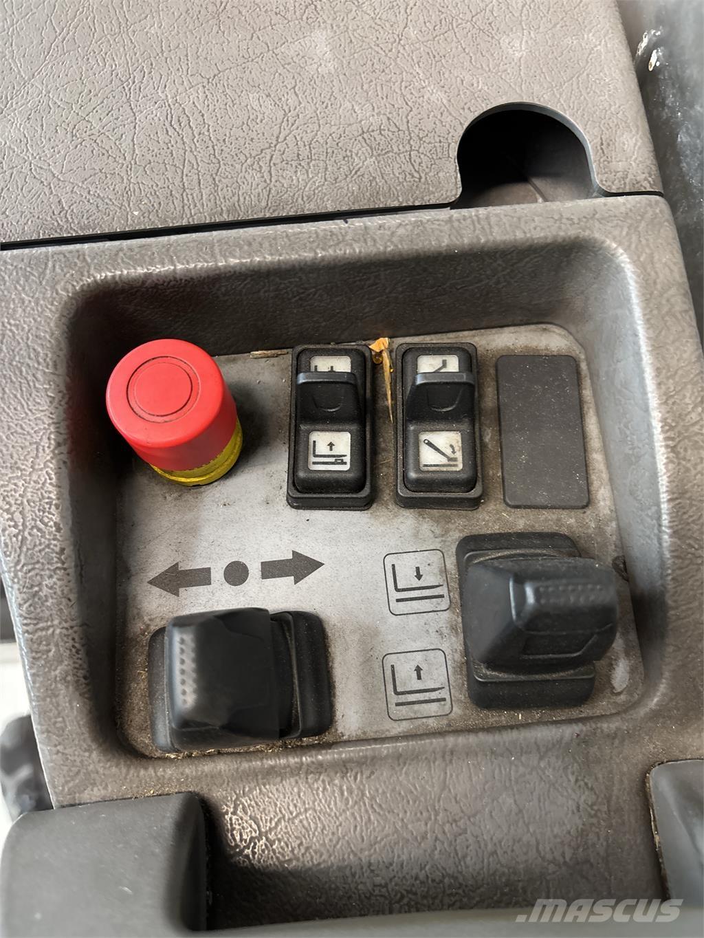 Atlet A160 شاحنات مناولة ذاتية الدفع