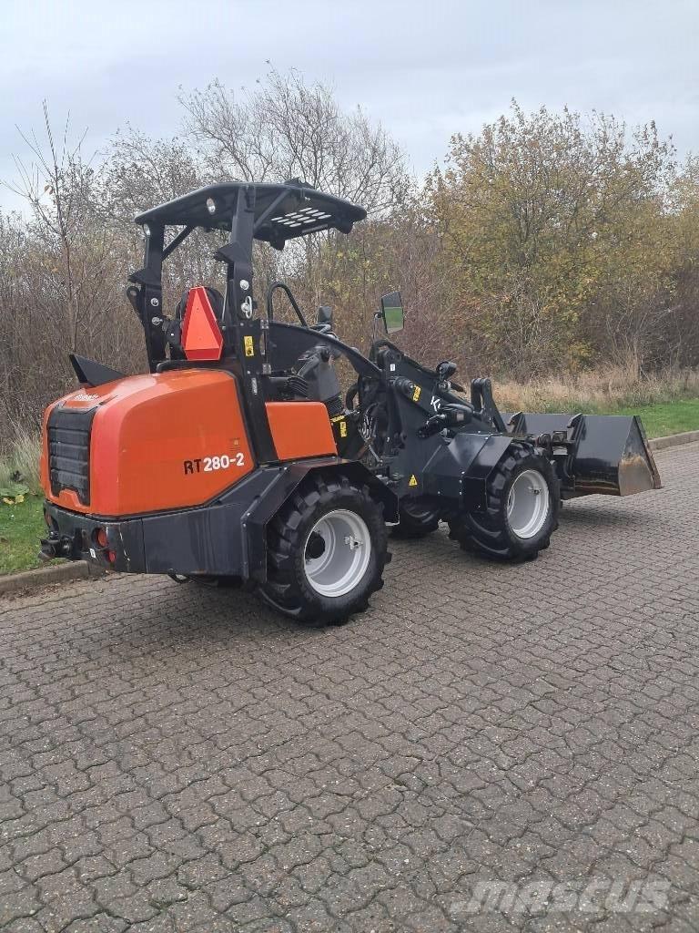 Kubota RT280-2 لوادر صغيرة