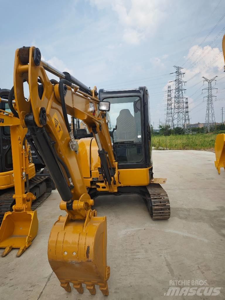 CAT 303.5 E CR حفارات صغيرة أقل من 7 طن (حفارات صغيرة)