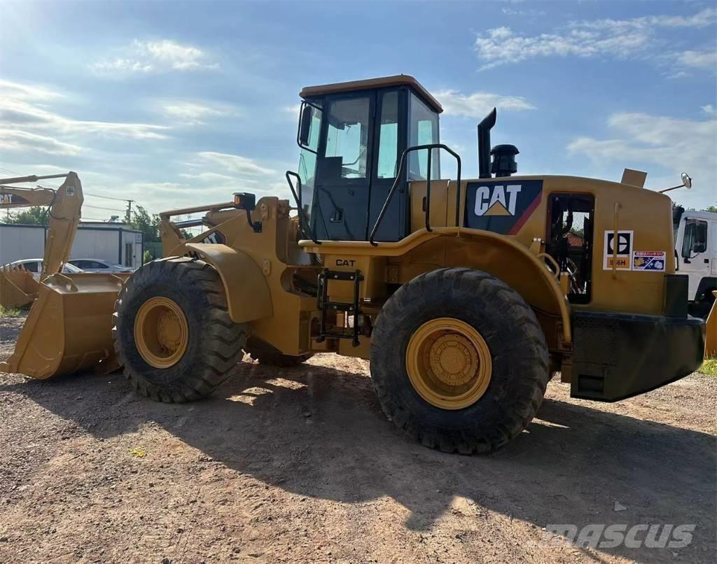 CAT 966H لوادر بعجل