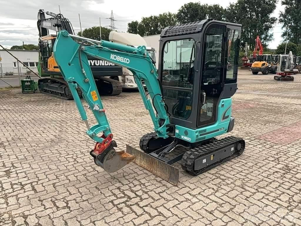 Kobelco SK17R حفارات صغيرة أقل من 7 طن (حفارات صغيرة)