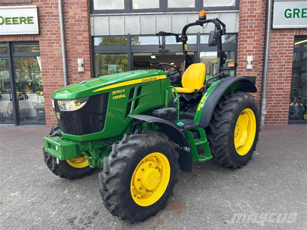 John Deere 5050E الجرارات