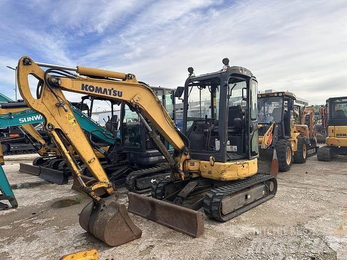 Komatsu PC30 حفارات صغيرة أقل من 7 طن (حفارات صغيرة)
