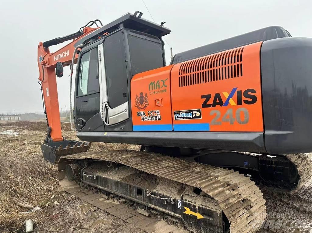 Hitachi ZX 240 حفارات زحافة