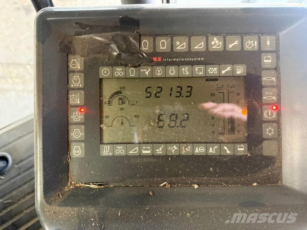 CLAAS Jaguar 900 علافات ذاتية الدفع