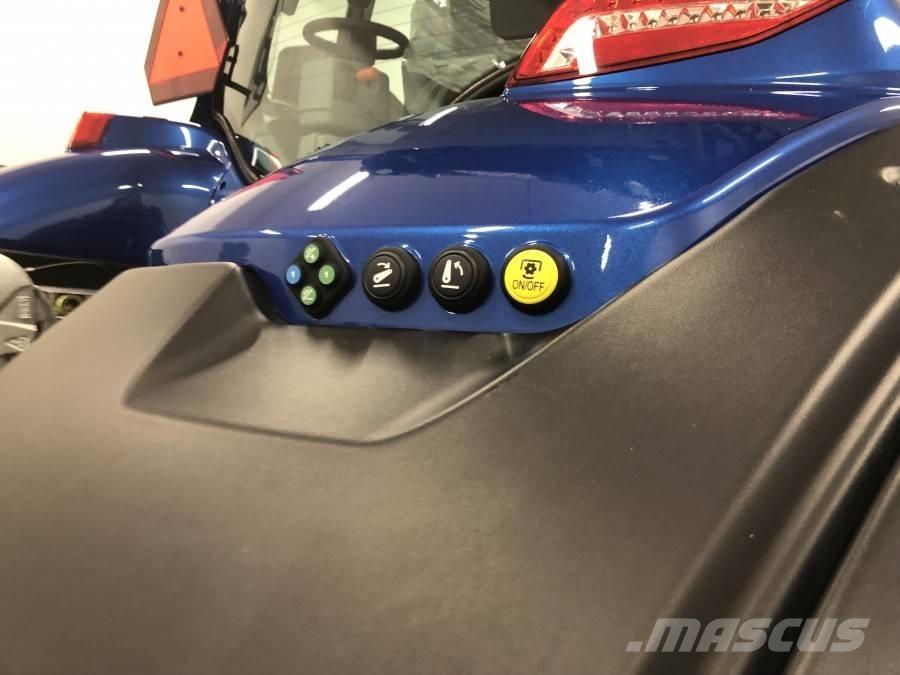 Valtra T 234 الجرارات