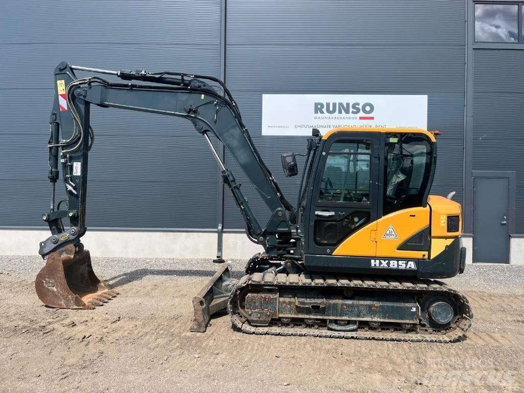 Hyundai HX 85 A حفارات وسط 7 طن - 12 طن