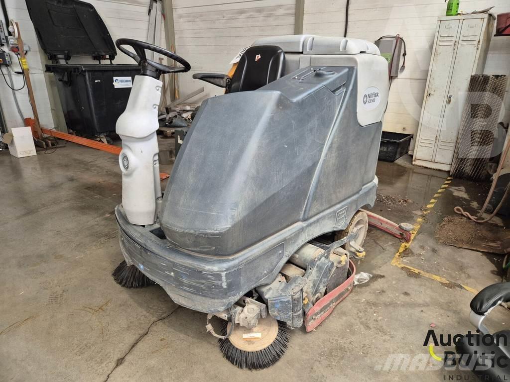 Nilfisk SC6500 كناسات