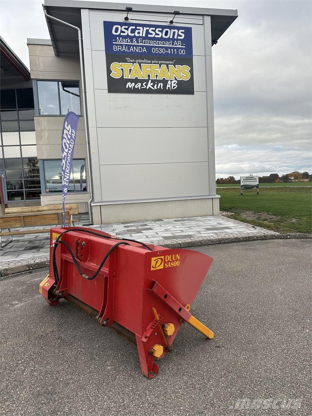 Duun SA 800 معدات نشر الرمال والملح